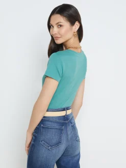 L'AGENCE Online Exclusives|Resort Collection|Becca Cotton V-Neck Tee Green Jasper