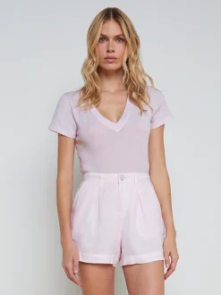 L'AGENCE Spring '24 Catalog|Spring Collection|Becca Cotton V-Neck Tee Lilac Snow