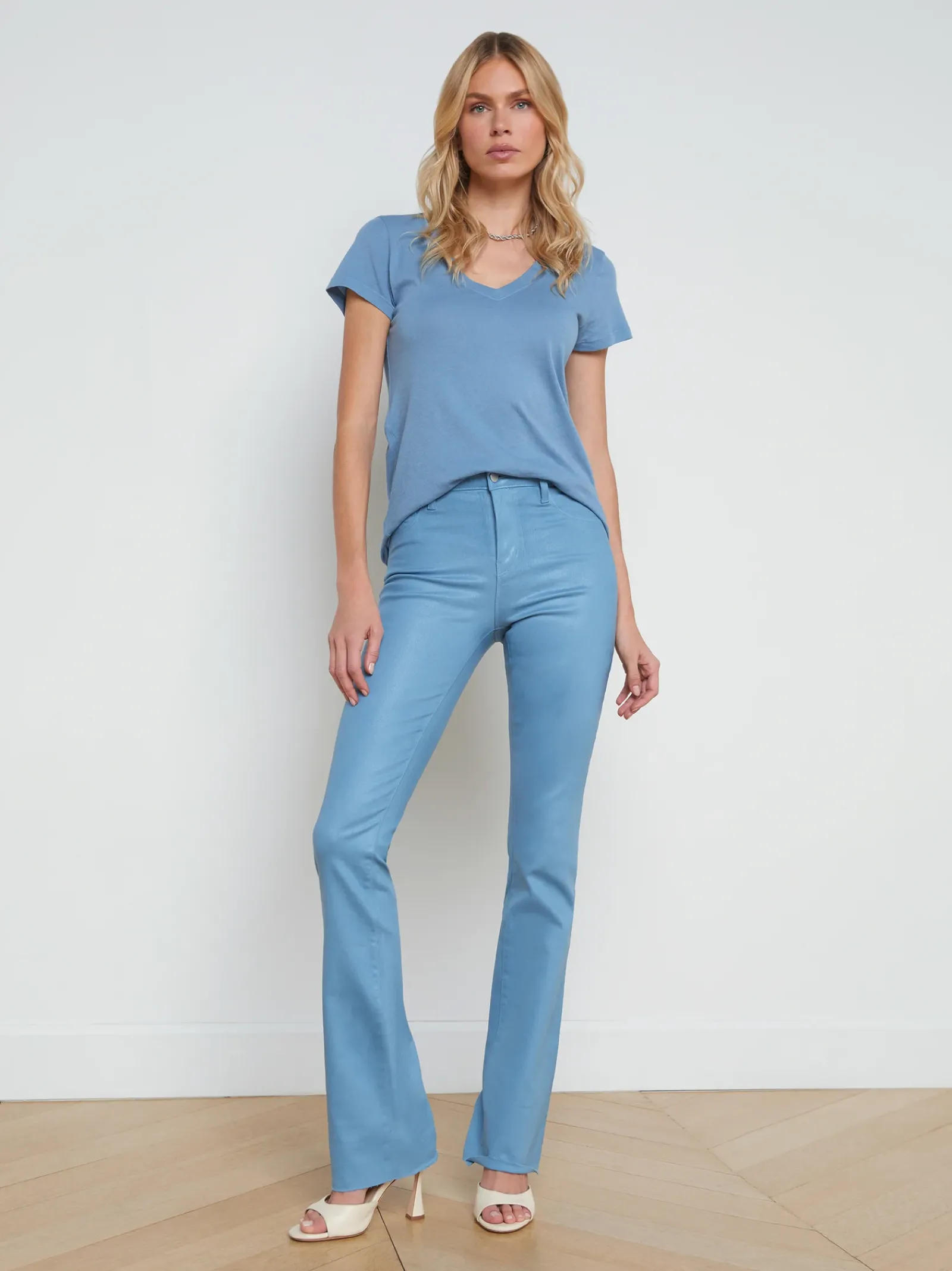 L'AGENCE Spring Collection|Best Sellers|Becca Cotton V-Neck Tee Blue Mist