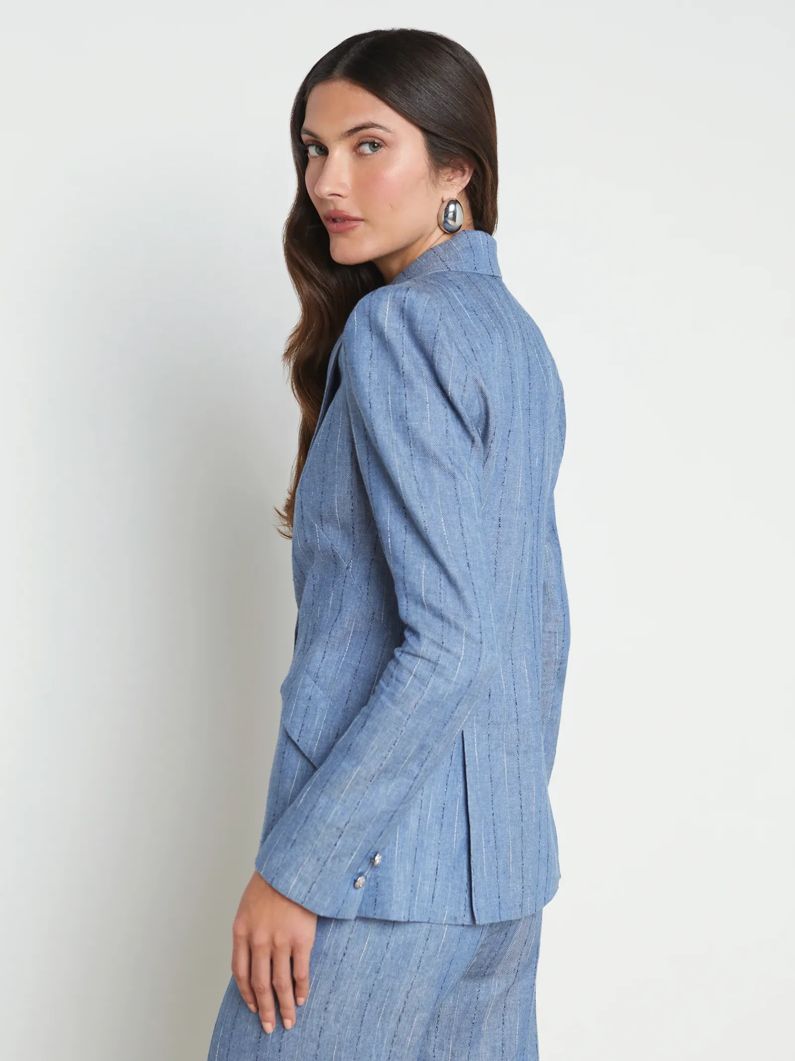 L'AGENCE Sets|Spring Collection|Chamberlain Linen-Blend Blazer Slate Blue Pinstripe