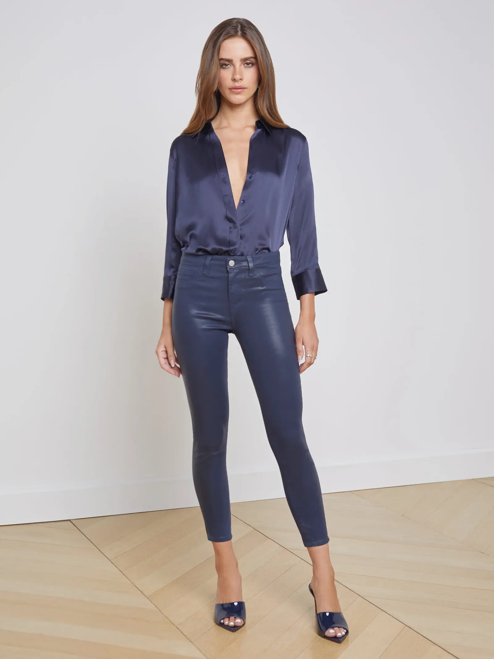L'AGENCE Back in Stock|Silks|Dani Silk Blouse Midnight