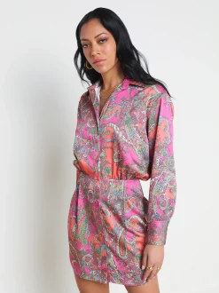 L'AGENCE Print Edition|Spring Collection|Demetria Mini Shirt Dress Rhodamine Multi Bright Pop Paisley