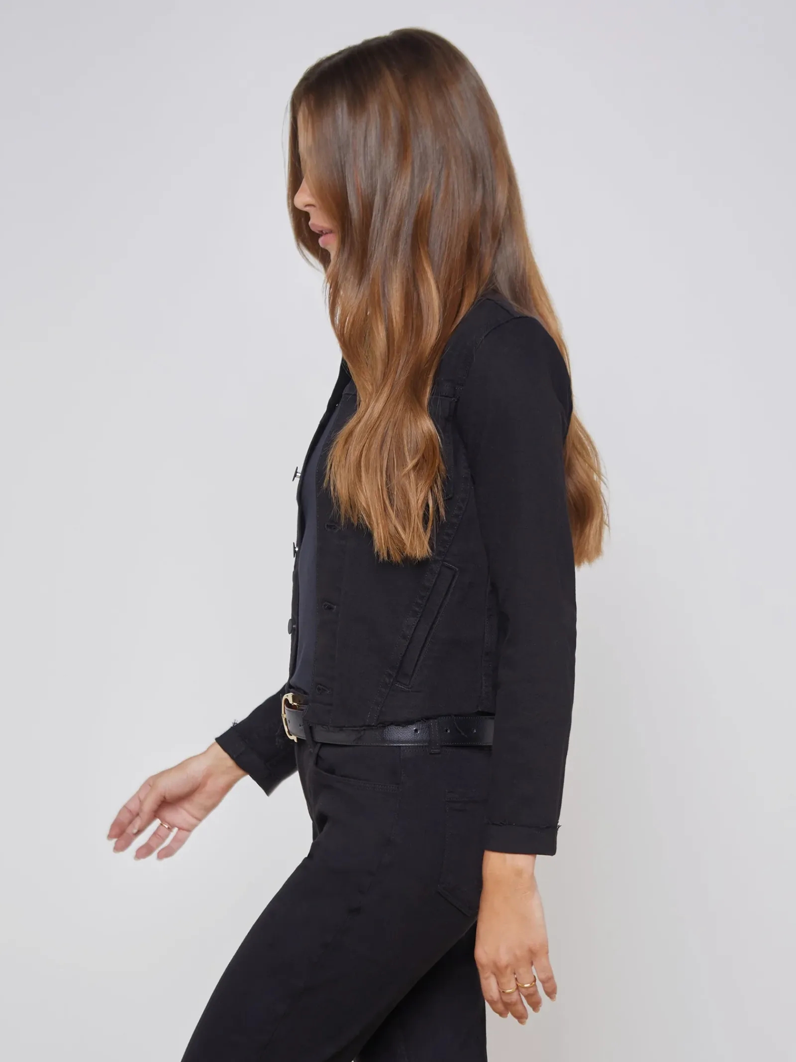 L'AGENCE All Things Black|Back in Stock|Janelle Denim Jacket Saturated Black