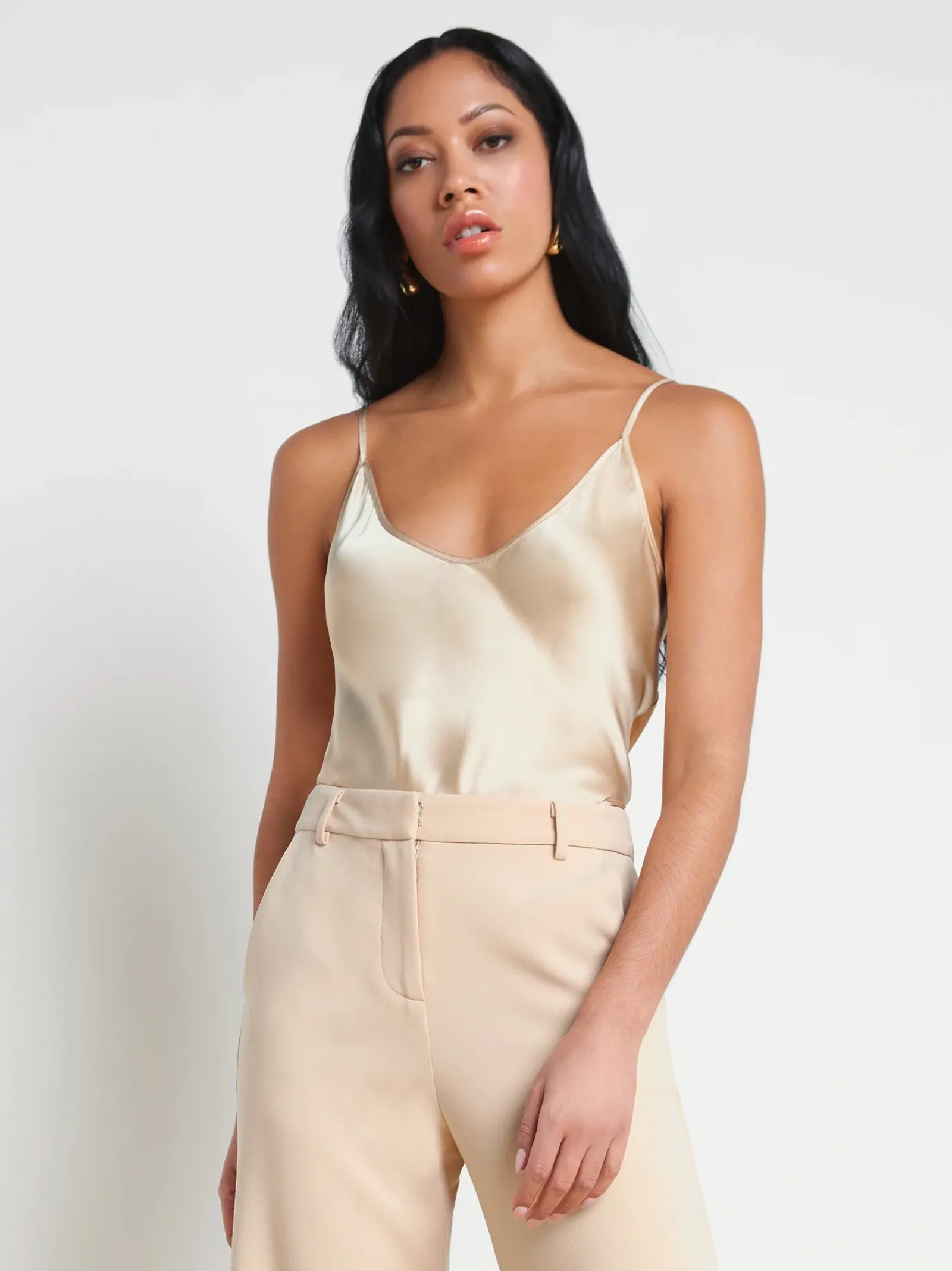 L'AGENCE Spring '24 Catalog|Spring Collection|Lexi Silk Camisole Toasted Almond