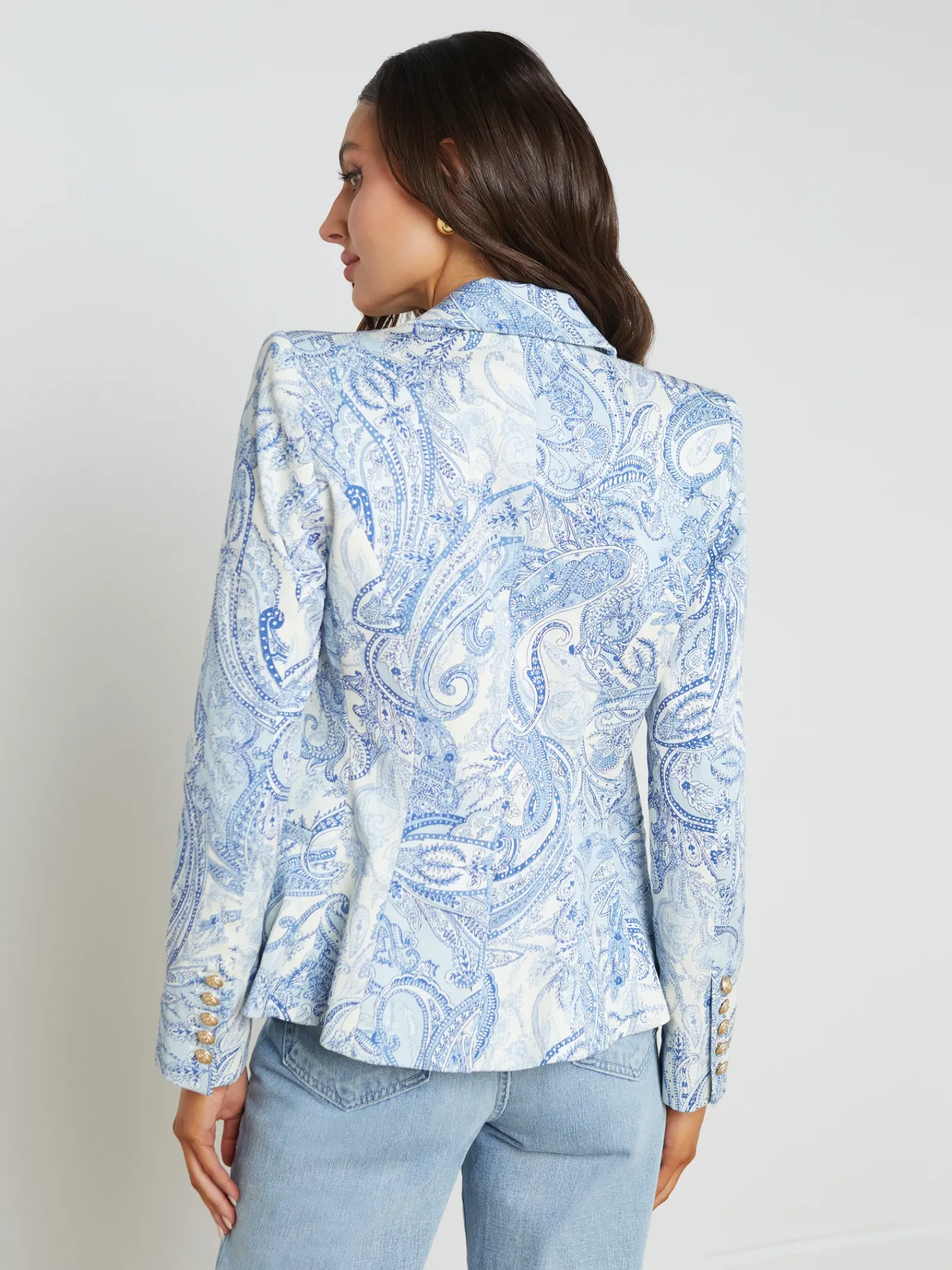 L'AGENCE Spring '24 Catalog|Print Edition|Marie Slim-Fit Blazer Ivory/Blue Decorated Paisley