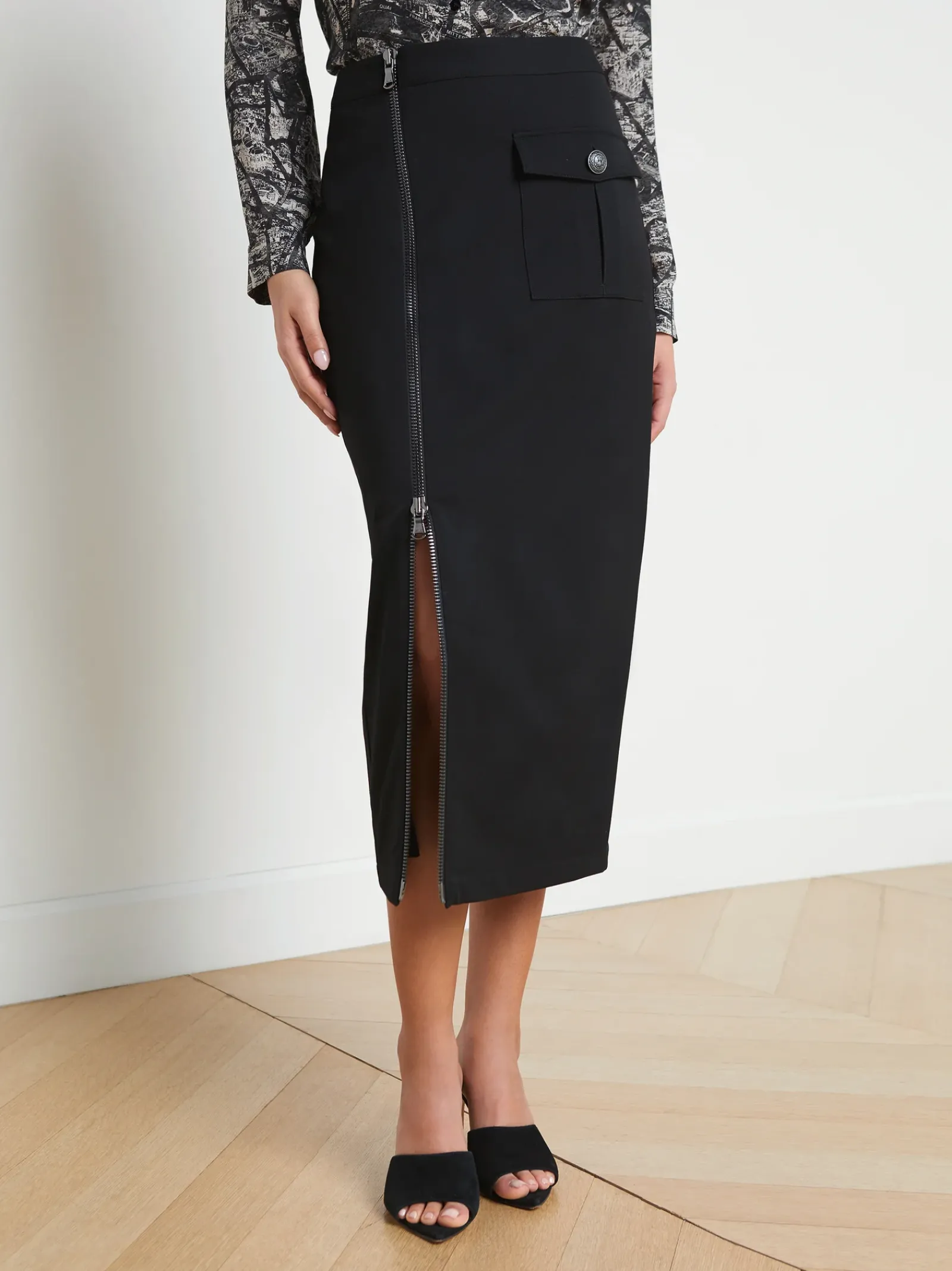 L'AGENCE All Things Black|Spring Collection|Maverick Zippered Pencil Skirt Black