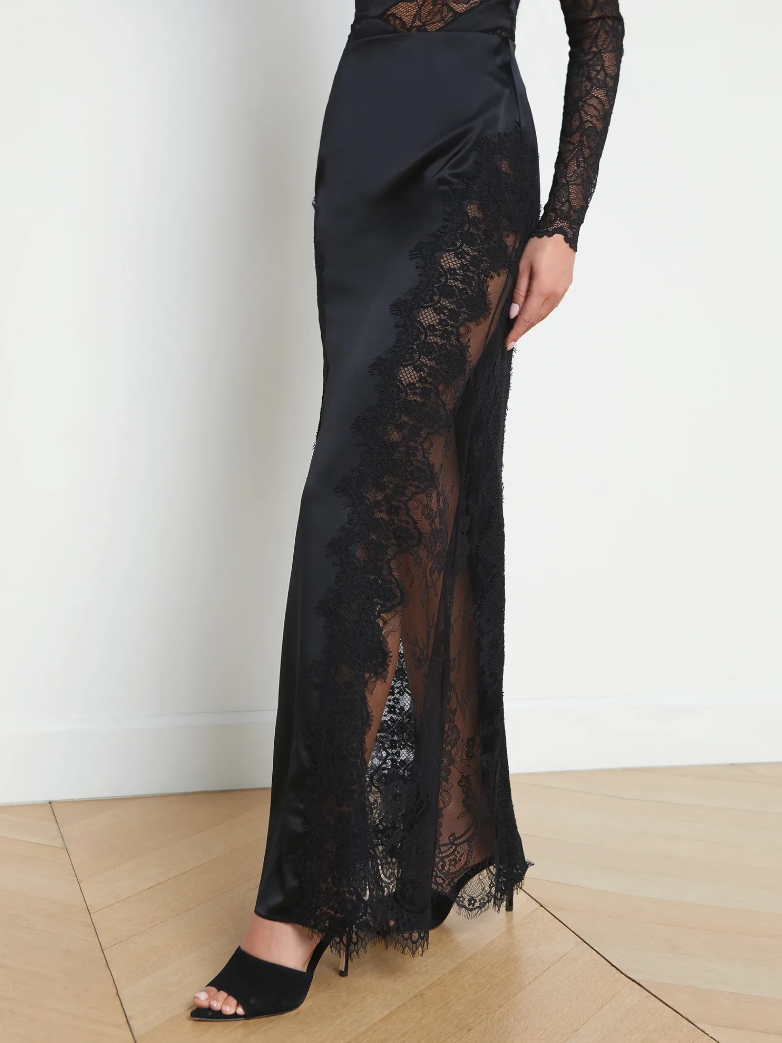L'AGENCE All Things Black|Spring Collection|Minka Silk Lace Skirt Black