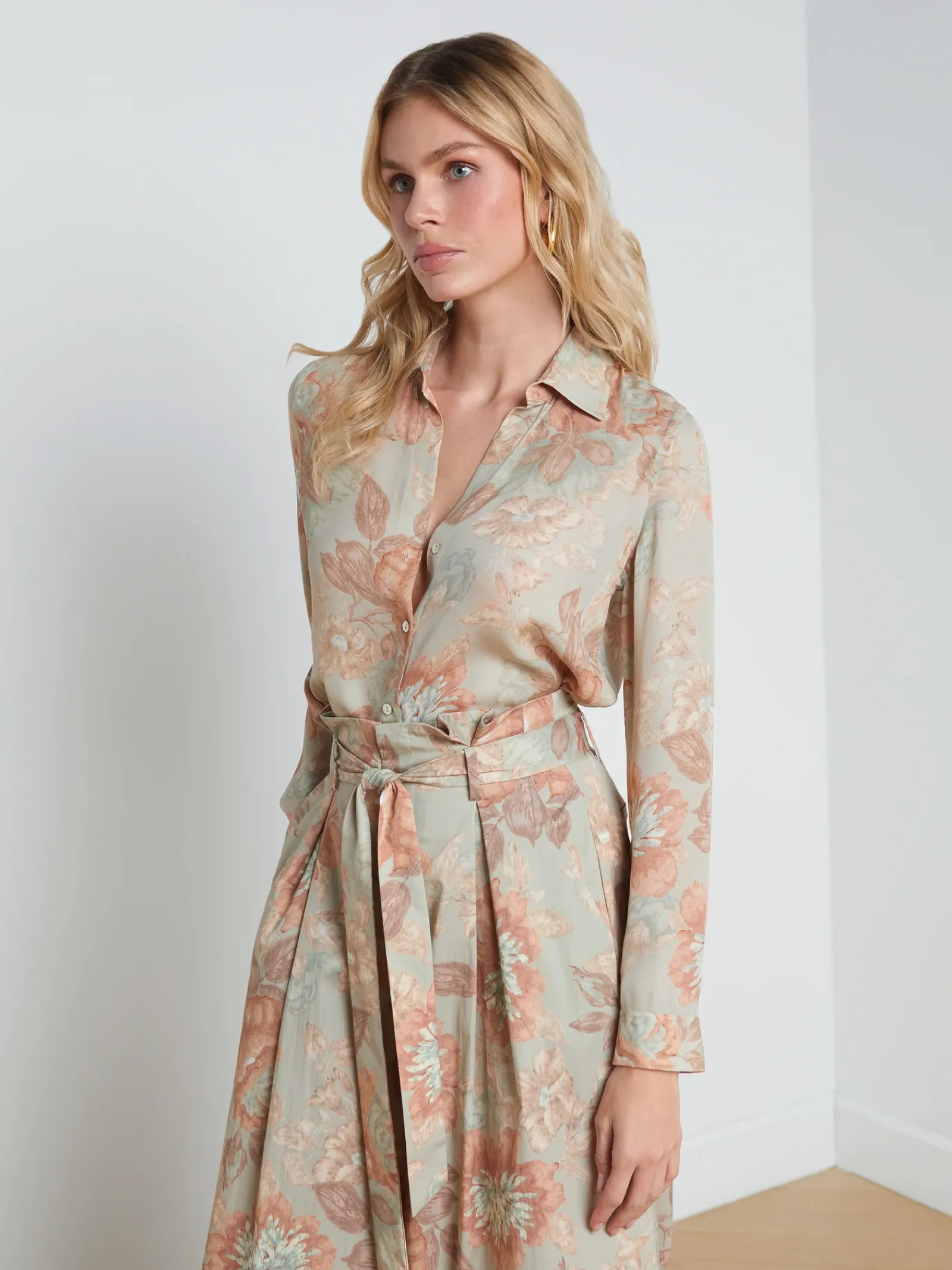 L'AGENCE Sets|Spring Collection|Nina Silk Blouse Multi Soft Pastel Vintage Floral