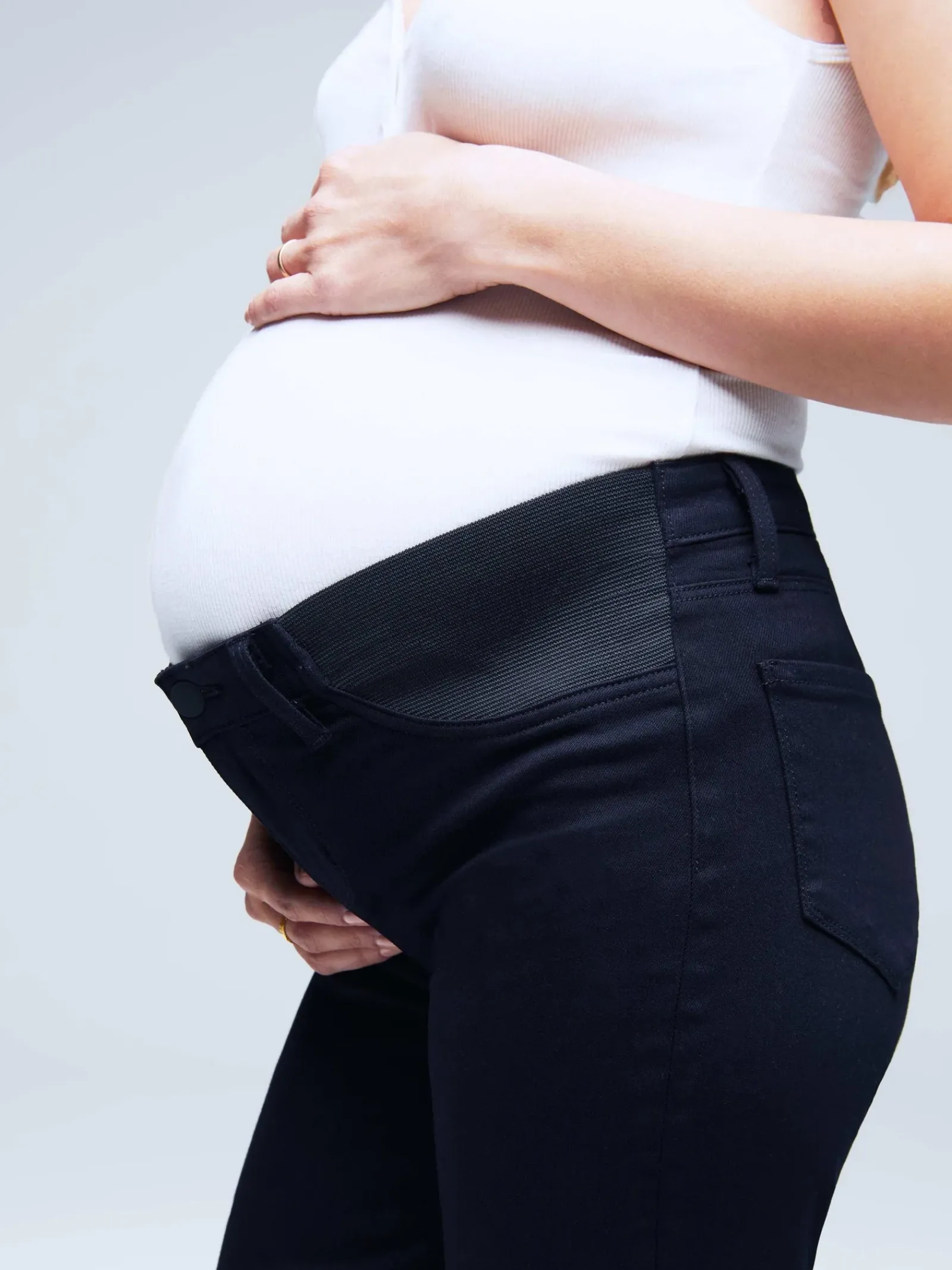 L'AGENCE All Things Black|Online Exclusives|Oriana Maternity Jean Noir