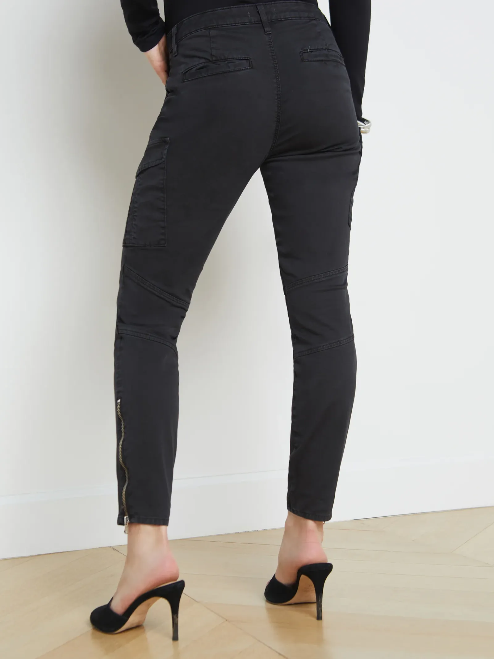 L'AGENCE All Things Black|Cargo Pants|Patton Cargo Skinny Pant Worn Black