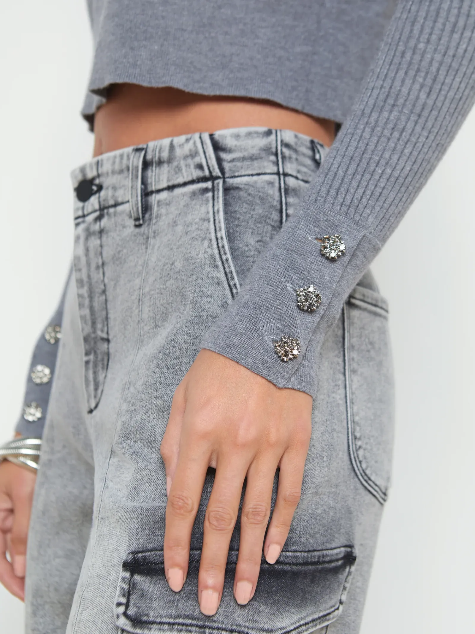 L'AGENCE Spring Collection|Knitwear|Sky Cuff Detail Crewneck Heather Grey