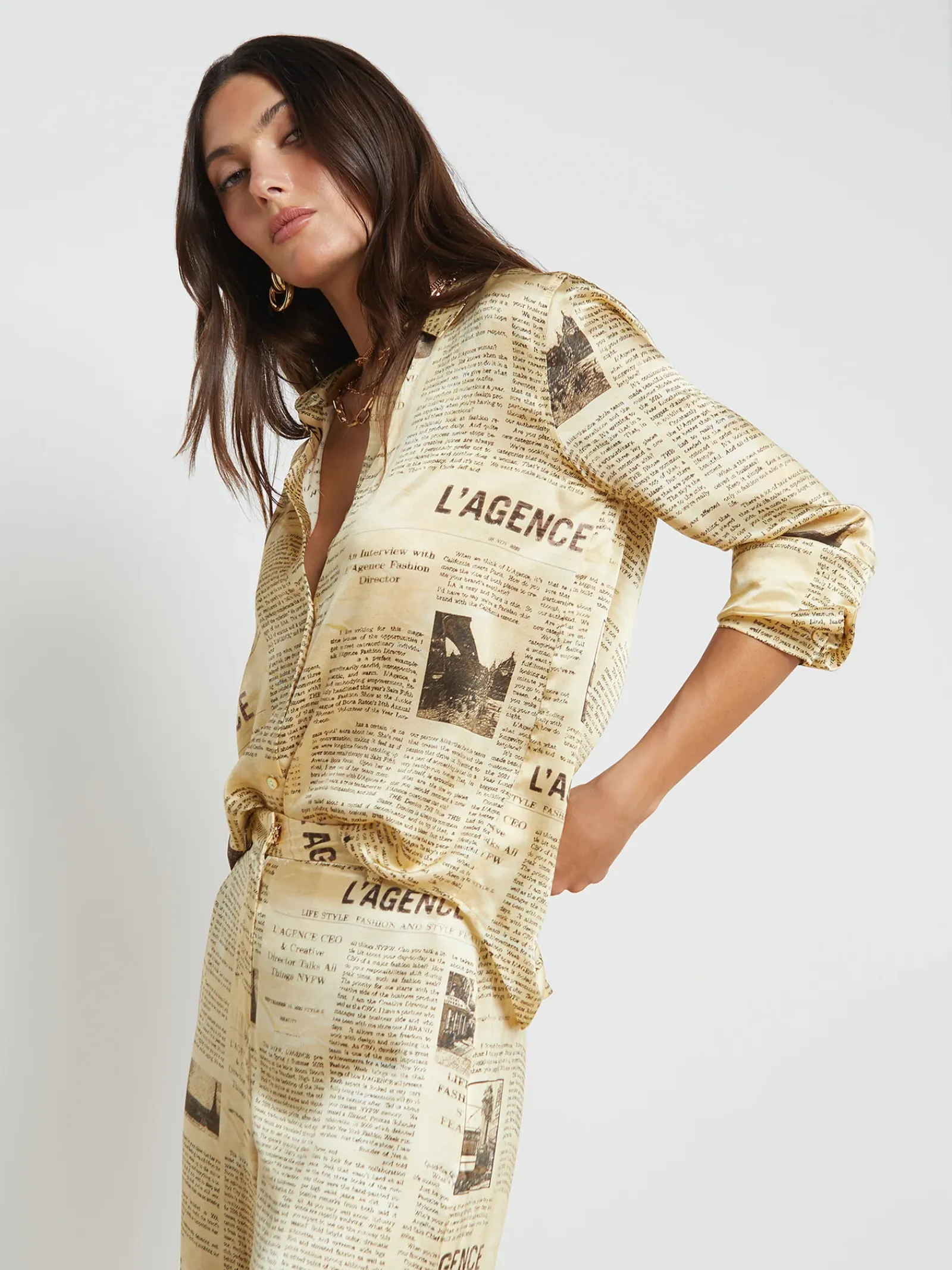 L'AGENCE Print Edition|Silks|Tyler Silk Blouse Vintage Tan Newspaper
